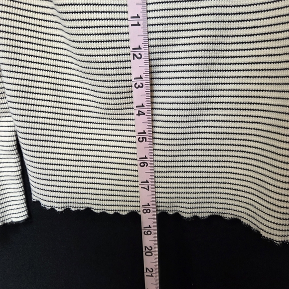 Dazy Striped Top Size Medium 90s - Picture 6 of 7